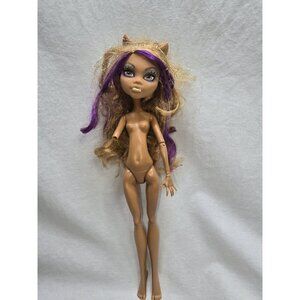 Monster High 13 Wishes Clawdeen Doll- Nude- Missing Arm- TLC